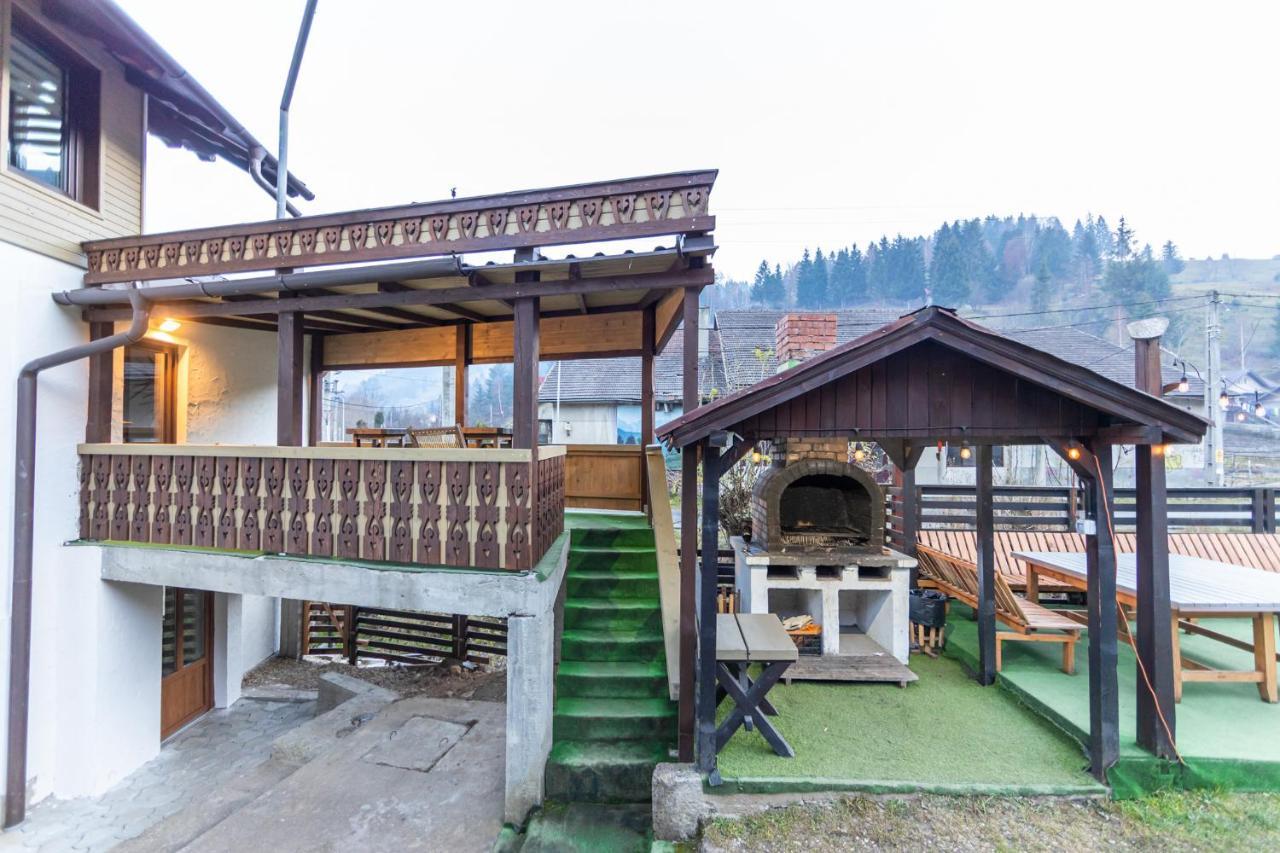 Ranger Chalet Moeciu De Sus Exterior photo